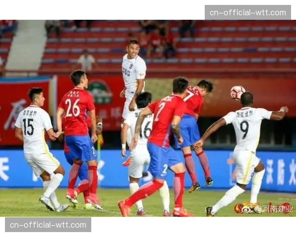 “述评：争冠与保级压力下，三月比赛风格趋于保守，精彩场面减少”