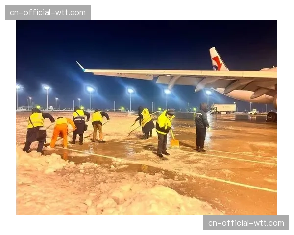 幕后故事：一支球队的航班调度团队如何在天气延误后确保准时抵达比赛城市